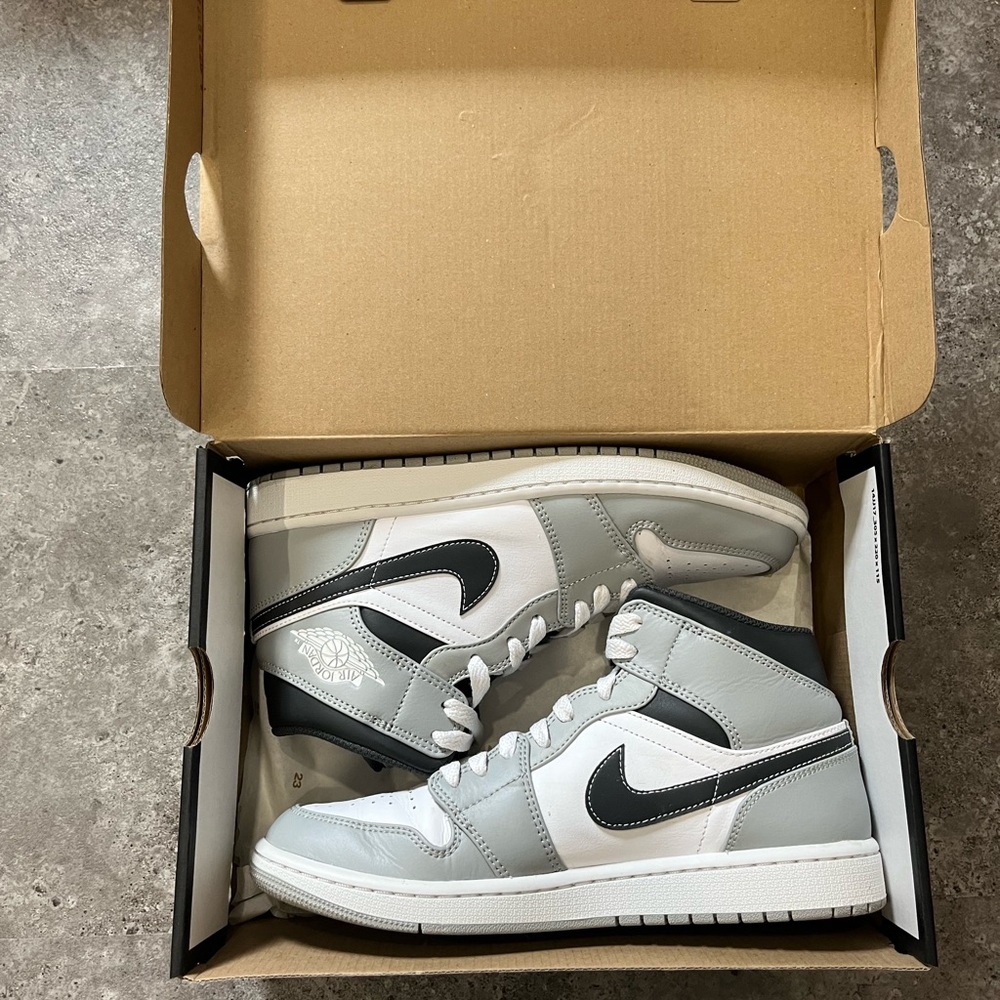 Nike Jordan 1 Mid Smoke Grey/Anthracite